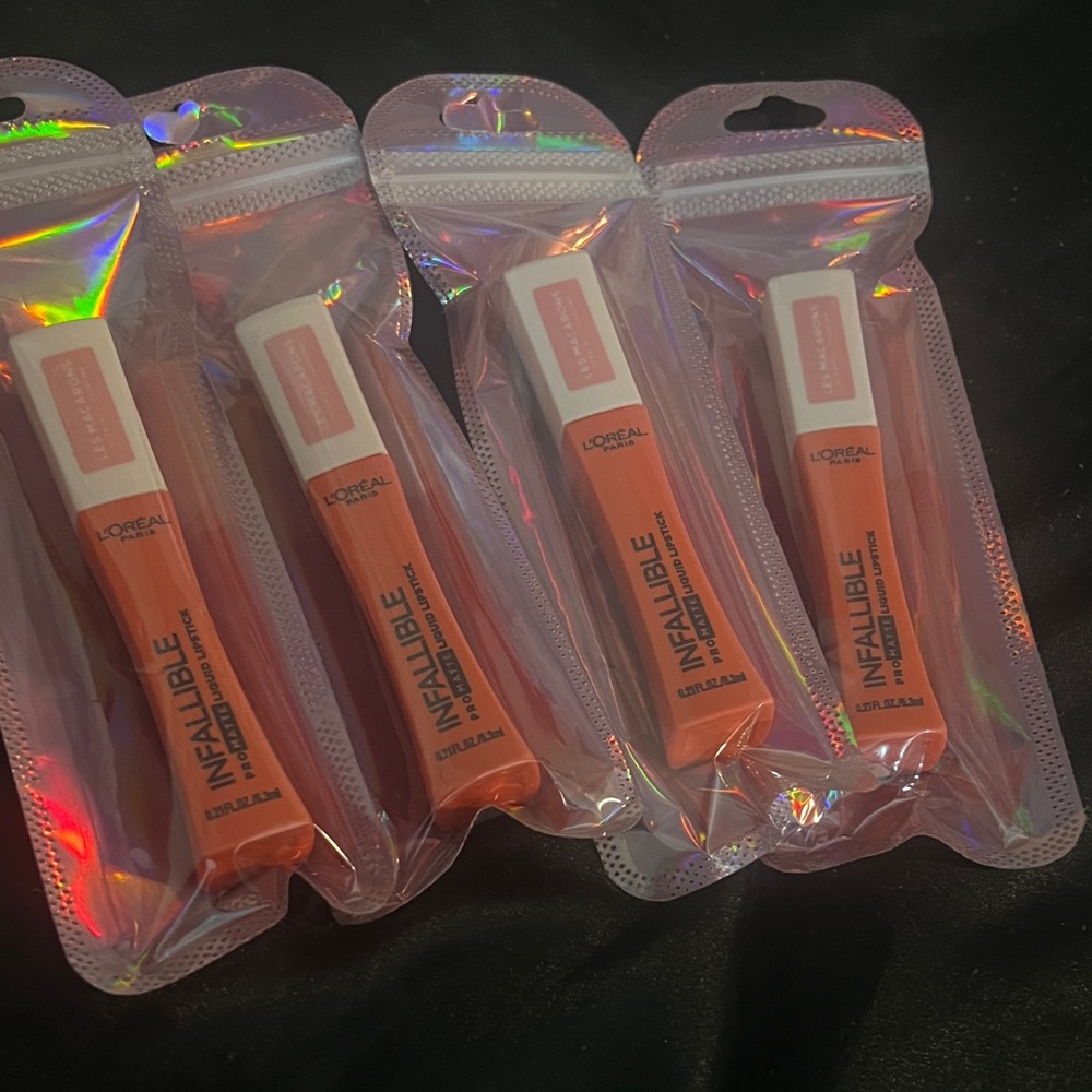 L'Oreal Infallible Matte Lipstick Set of 4!